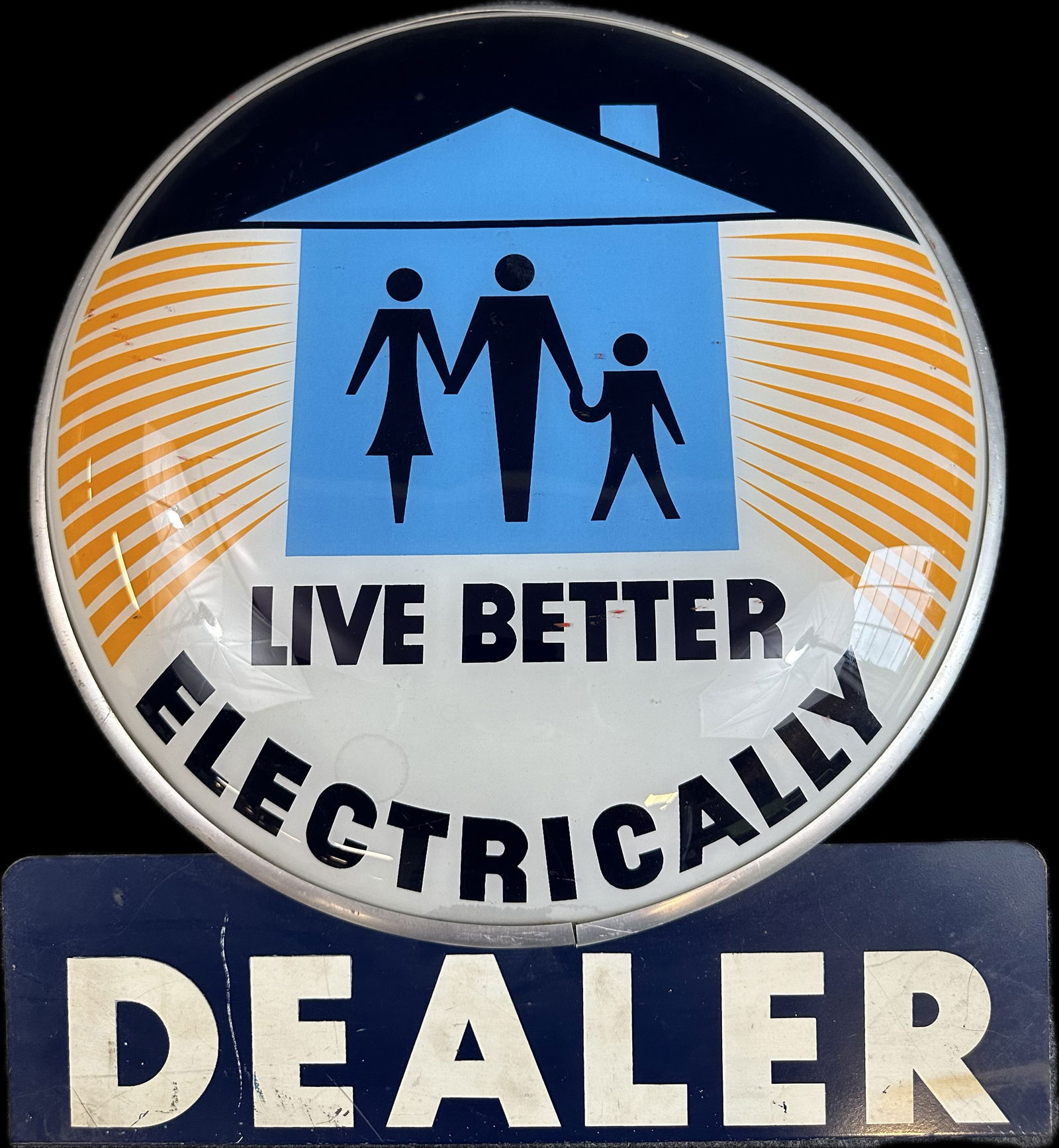 Live Better Electrically Dealer Painted Glass Advertising Products 1940s Sign (1 of 6)
