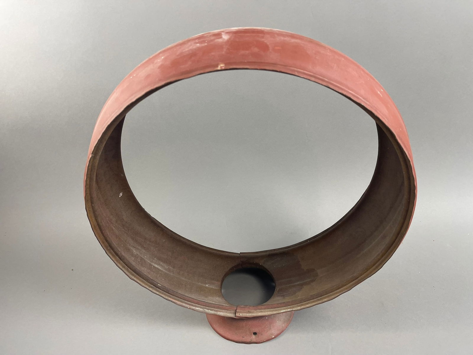 Antique Original 1930s Metal Gas Pump Globe Ring (1 of 5)