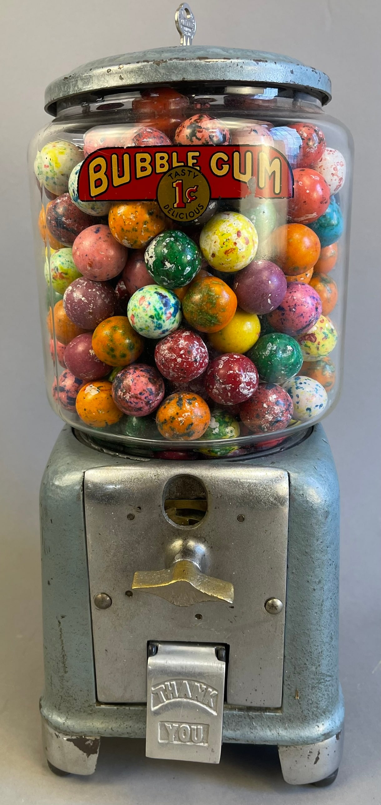 Incredible & Original 1 Cent Bubble Gum Dispenser w/ Detroit Vendor Tag & Key (1 of 13)