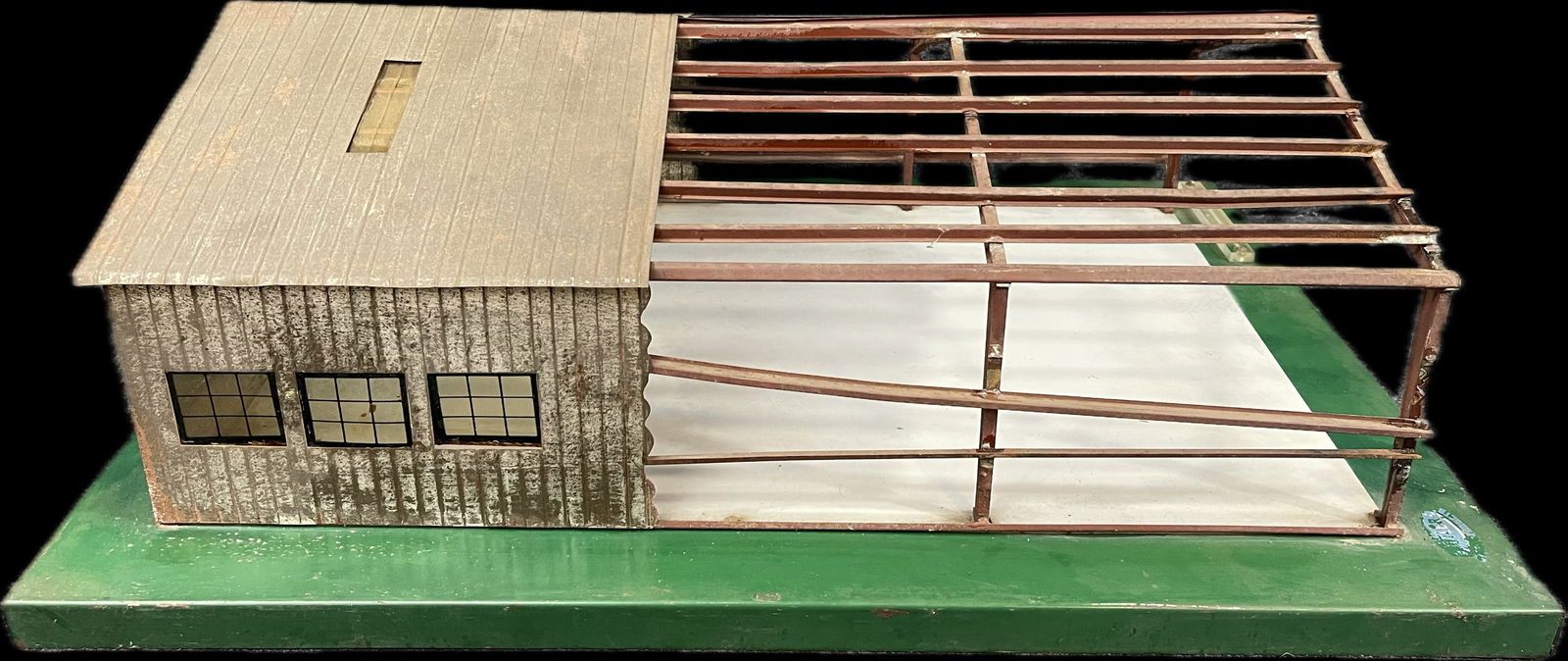 Rare Original 1940s Hartwig Display Tin Metal Barn Made For Butler Products Salesman Sample (1 of 19)