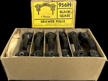 Fantastic Lot of 12 NOS Black Glass Drawer Pulls Technical Glass Co Original Box