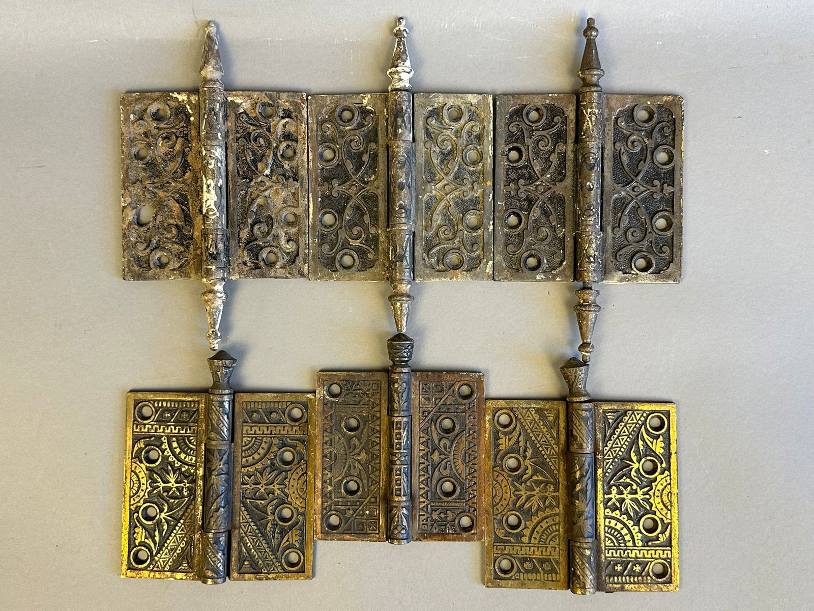 Fantastic Lot 6 Victorian Eastlake Era Brass Cast Iron Ornately Decorated Hinges (1 of 7)