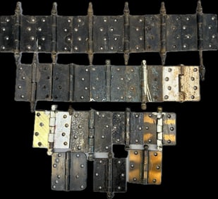 18 Piece Antique Cast Iron Metal Door Hinges