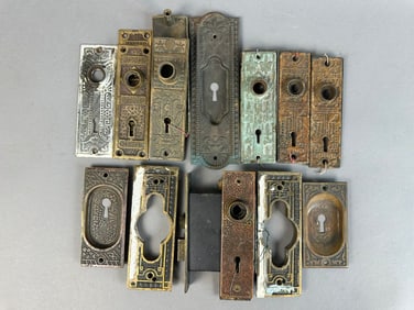Lot 18 Antique Ornate Brass & Bronze Eastlake Victorian Door Plates 6 Matching Pair