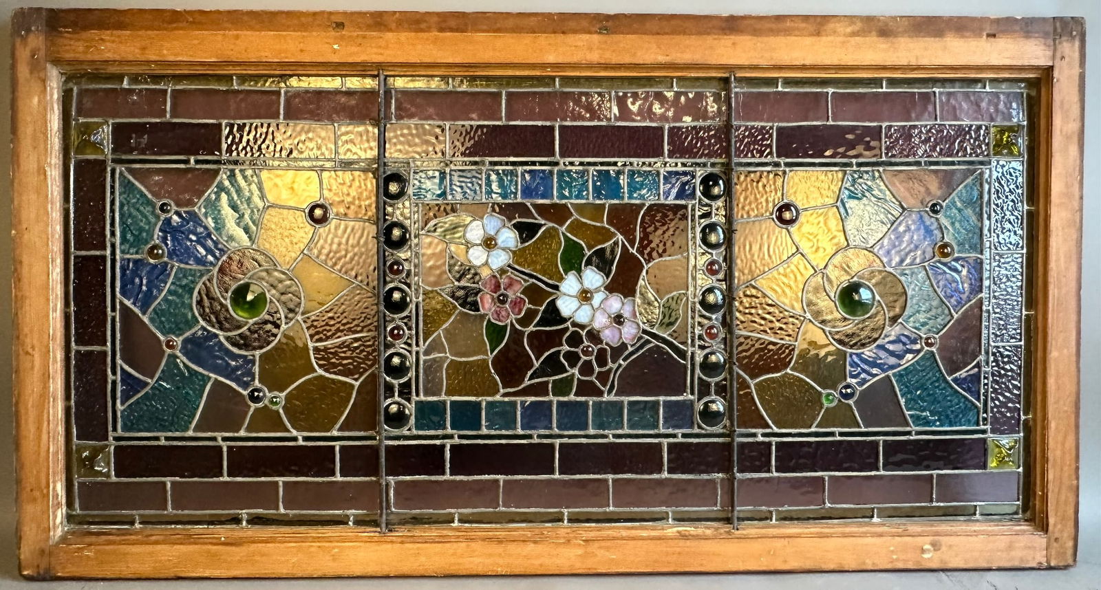 Fantastic Victorian 32 Jewel Leaded Stained Glass Floral Pattern Large Window Multi Color (1 of 9)