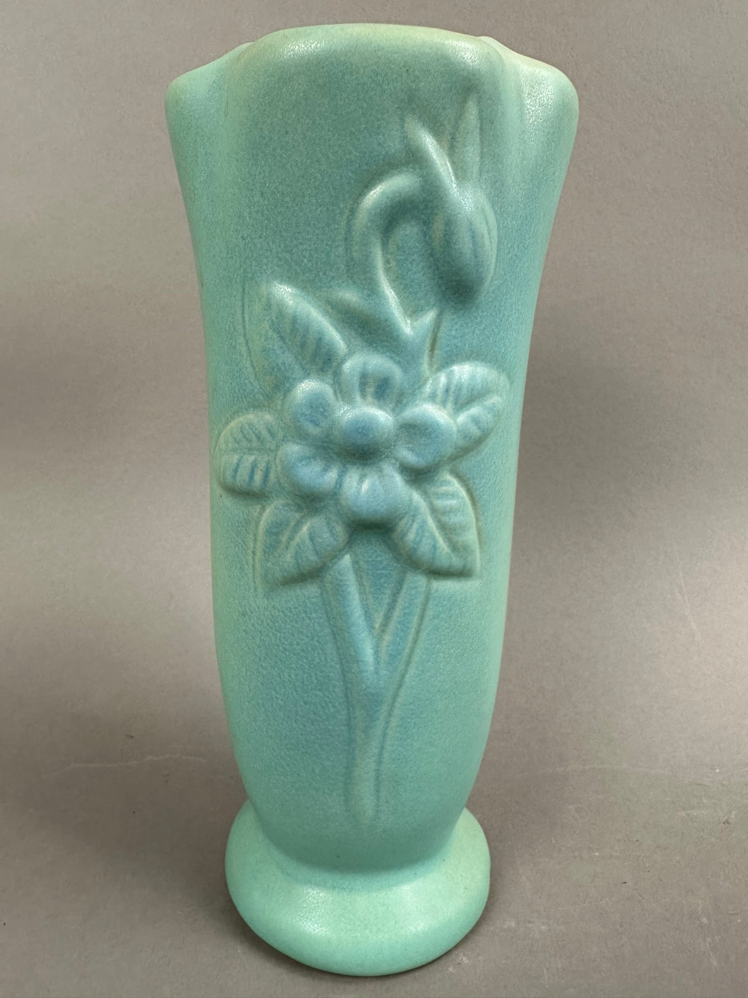 Van Briggle Turquoise Ming Blue Columbine Vase (1 of 12)