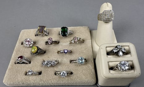 15 Vintage Sterling Silver Ladies Rings 58 Grams