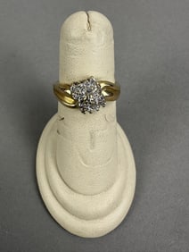 10K Yellow Gold Ladies Diamond Cluster Ring 2.7 Grams