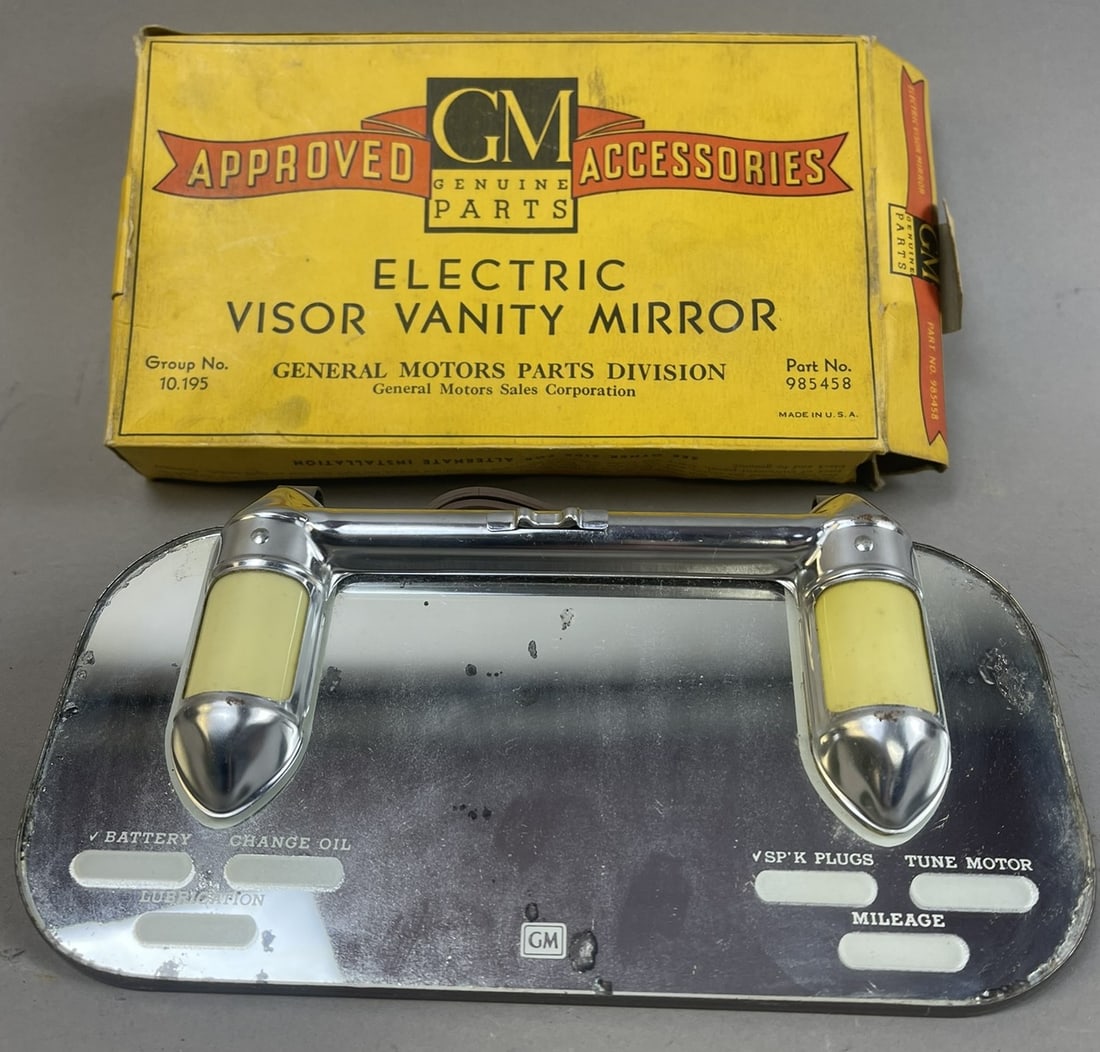 NOS GM General Motors Electric Visor Vanity Mirror Box (1 of 9)