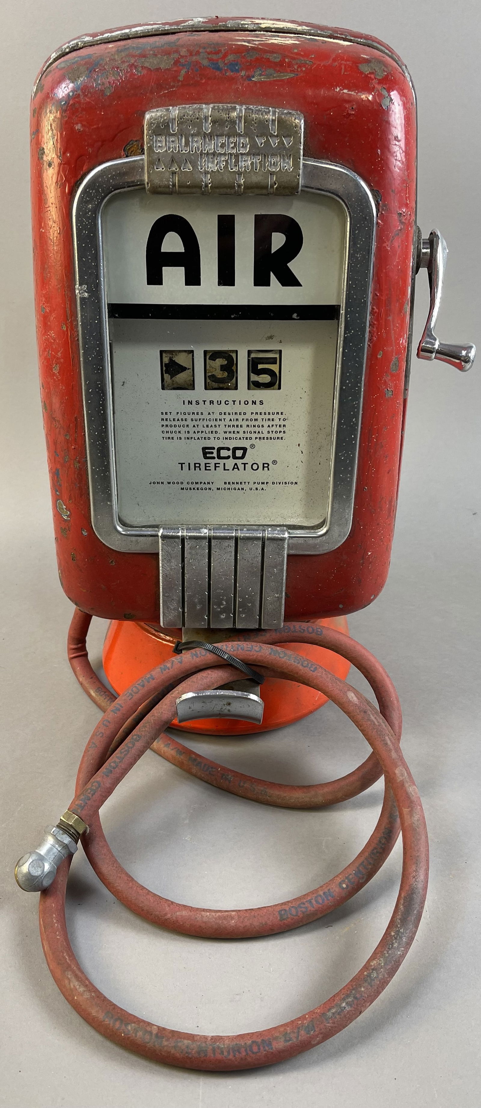 40s Eco Air Meter Tireflator w/ Wall Mount Bracket (1 of 6)