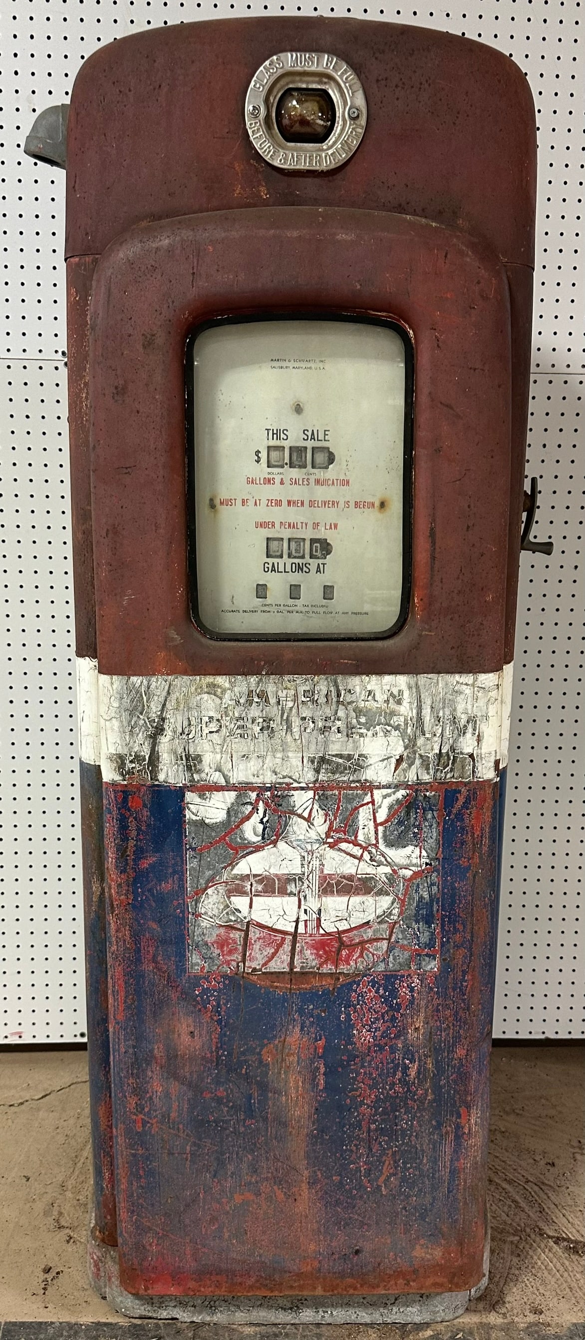 Martin & Schwartz Standard Oil 60s Patina Gas Pump (1 of 15)
