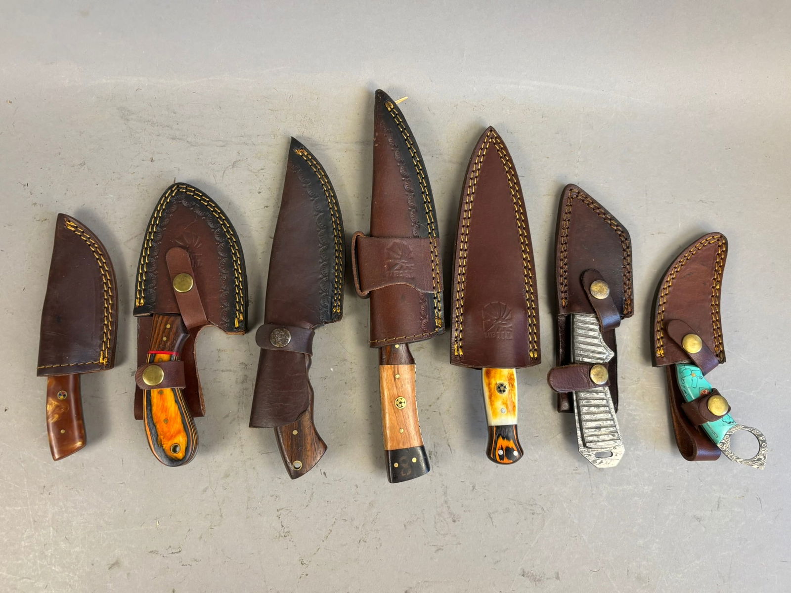 7 Vintage Hunting Knives Damascus Blades Sheaths (1 of 15)