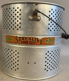 Antique Shakespeare Stay Alive Minnow Bucket 7777