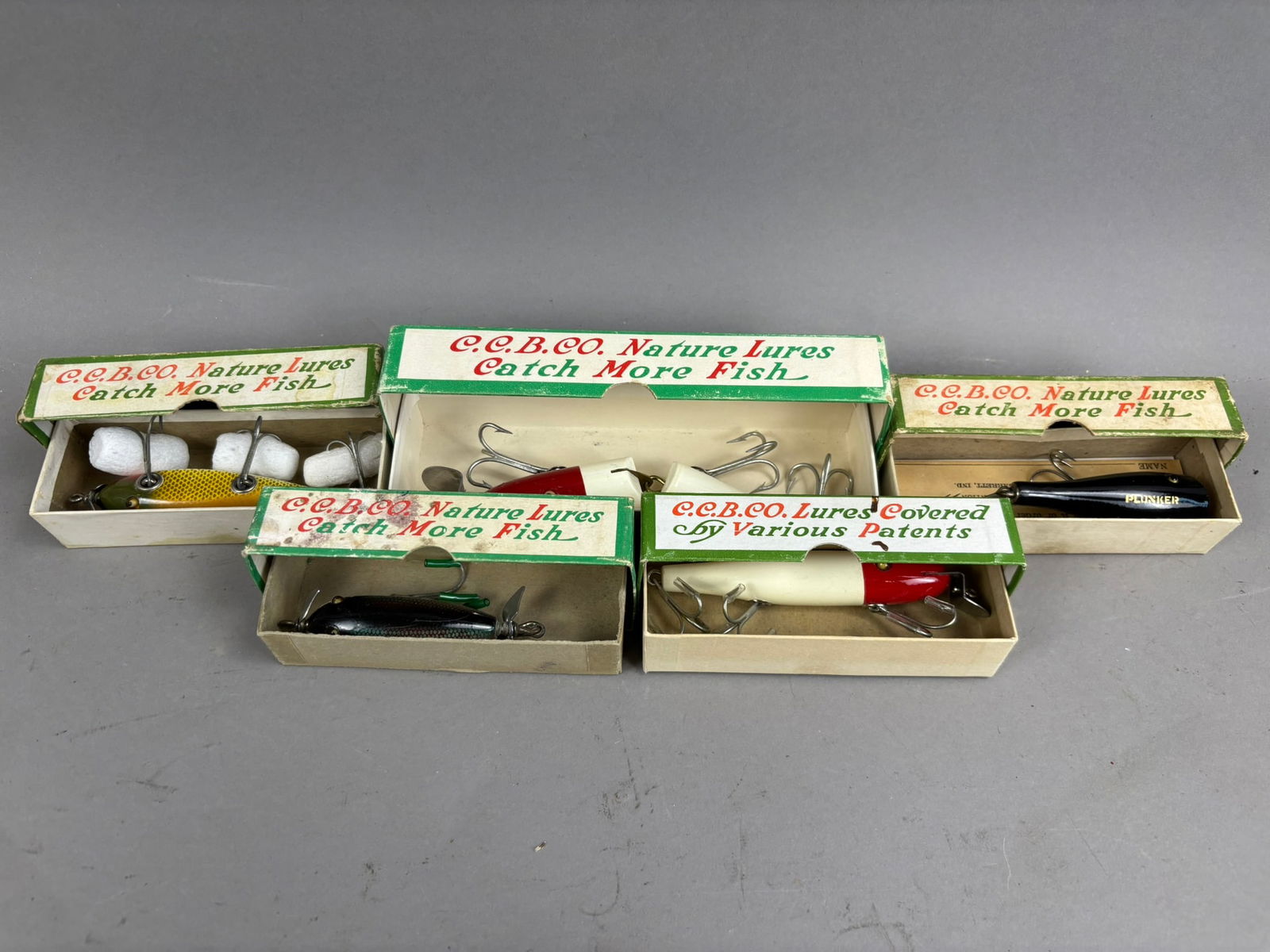 5 Antique NOS Creek Chubb Fishing Lures w/Boxes (1 of 15)