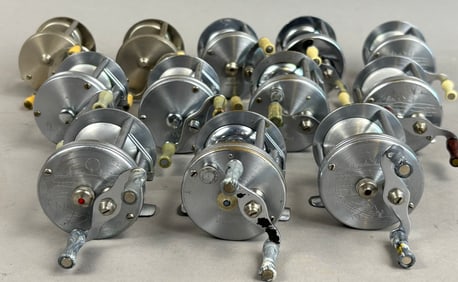 12 40s 50s Bronson Bait Casting Fishing Reels