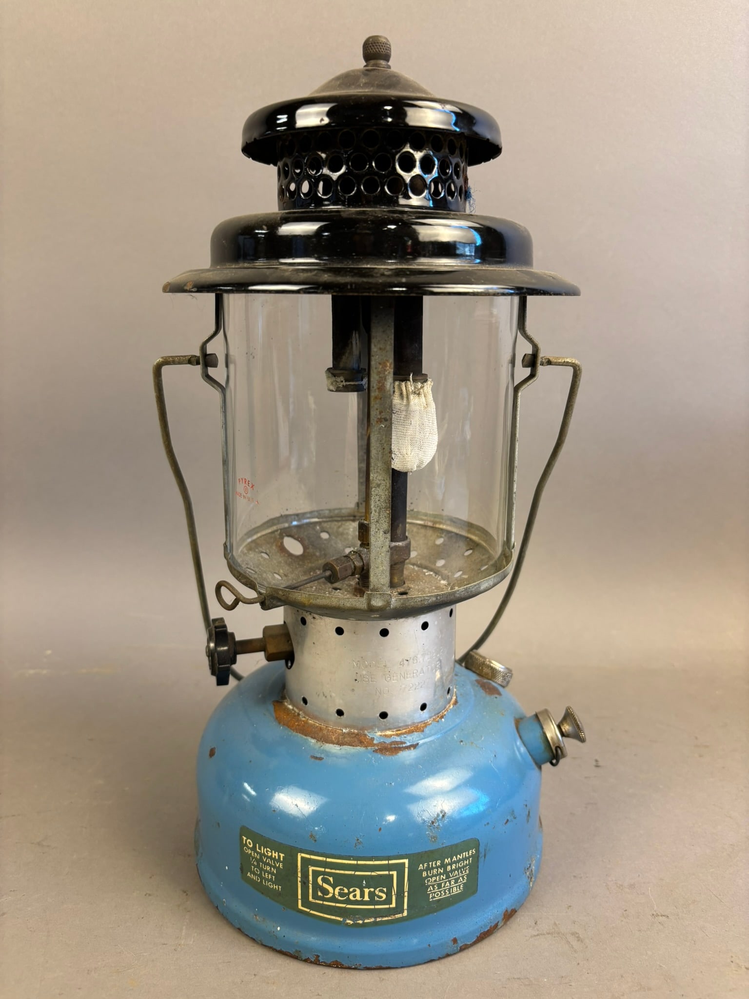 Vintage Sears Lantern Blue Coleman Hunting (1 of 7)