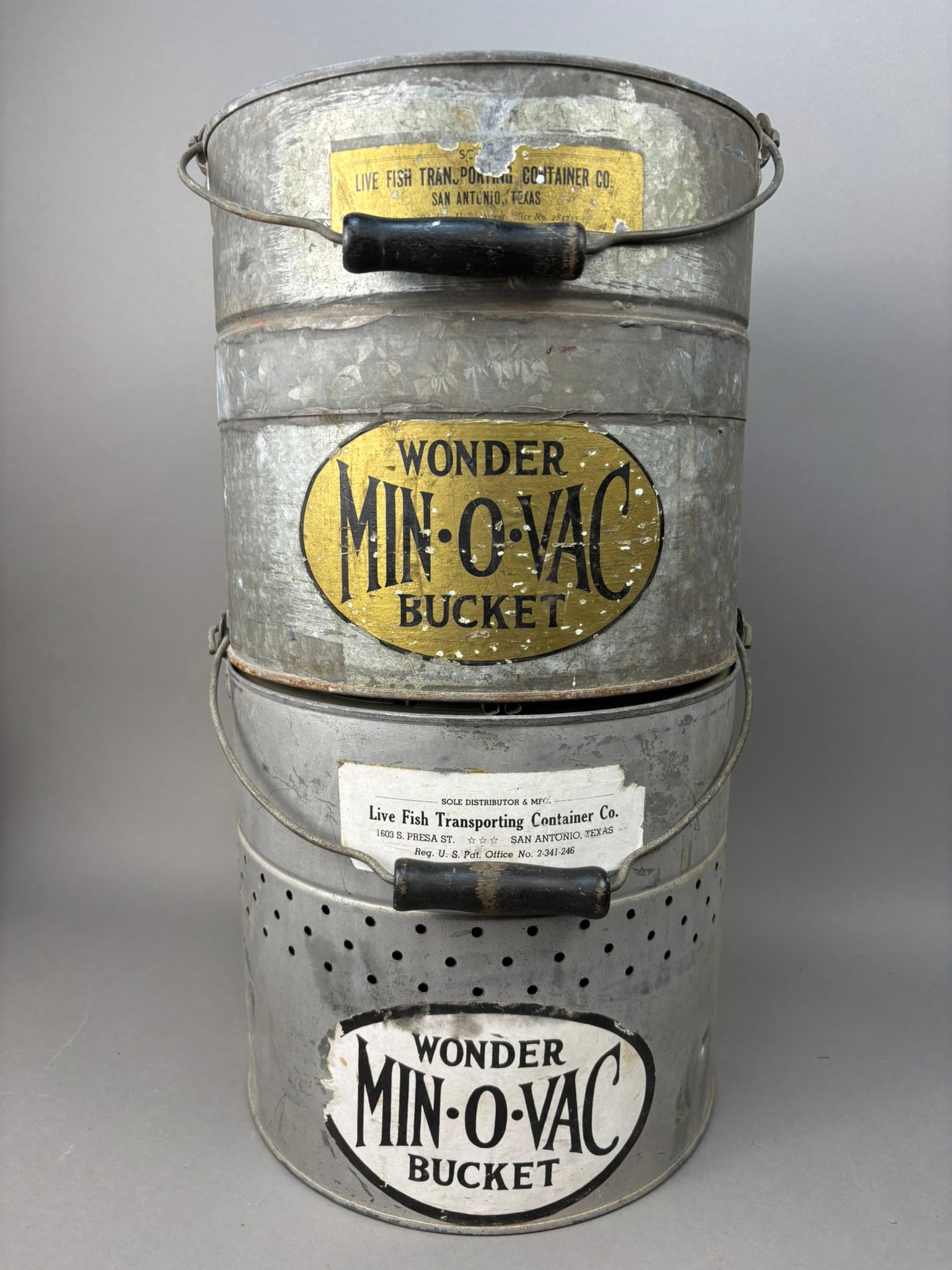 Pair Wonder Min O Vac Galvanized Minnow Bucket Texas (1 of 7)