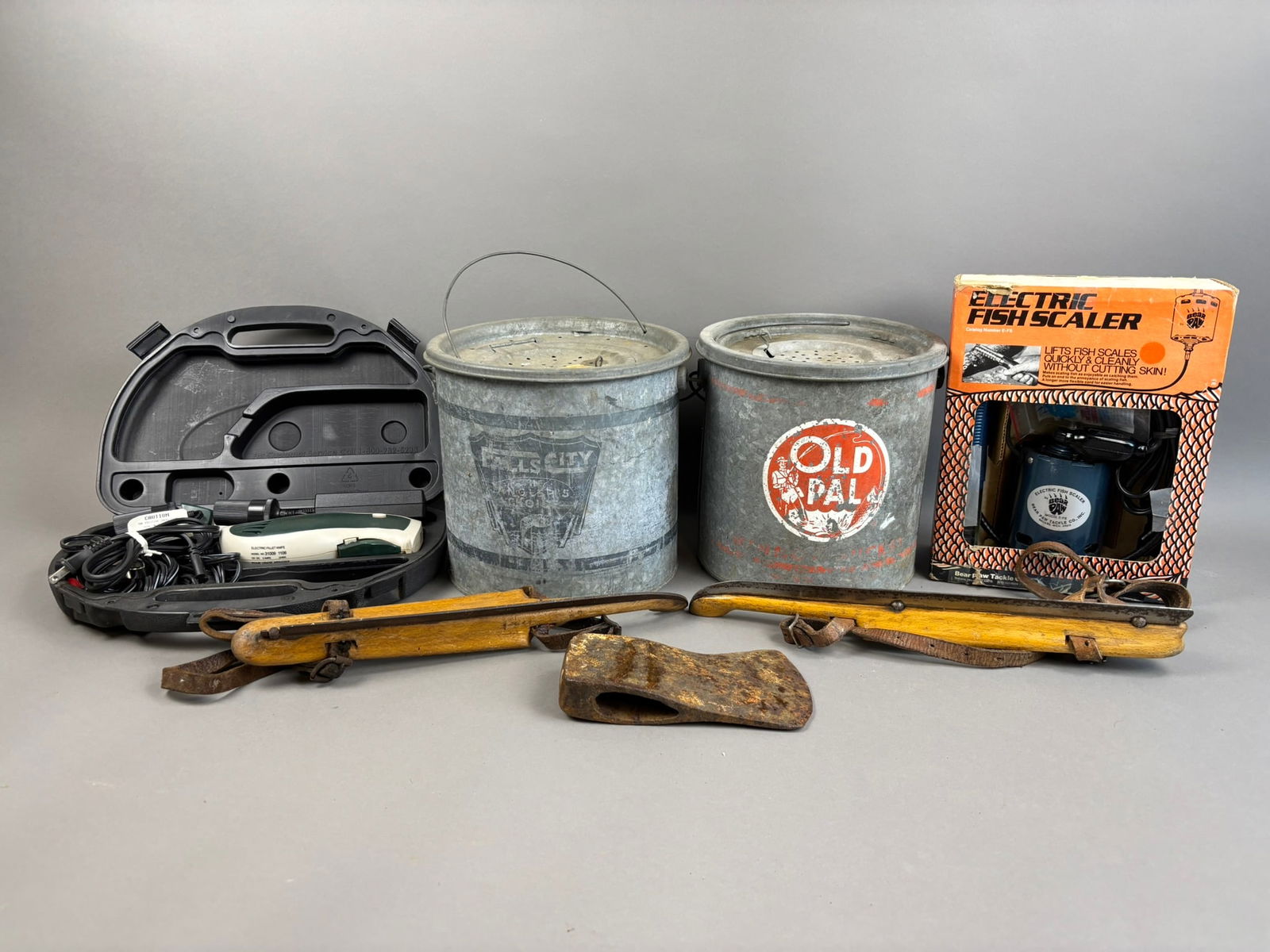 Large Lot Antique Fishing Minnow Buckets Skates (1 of 10)