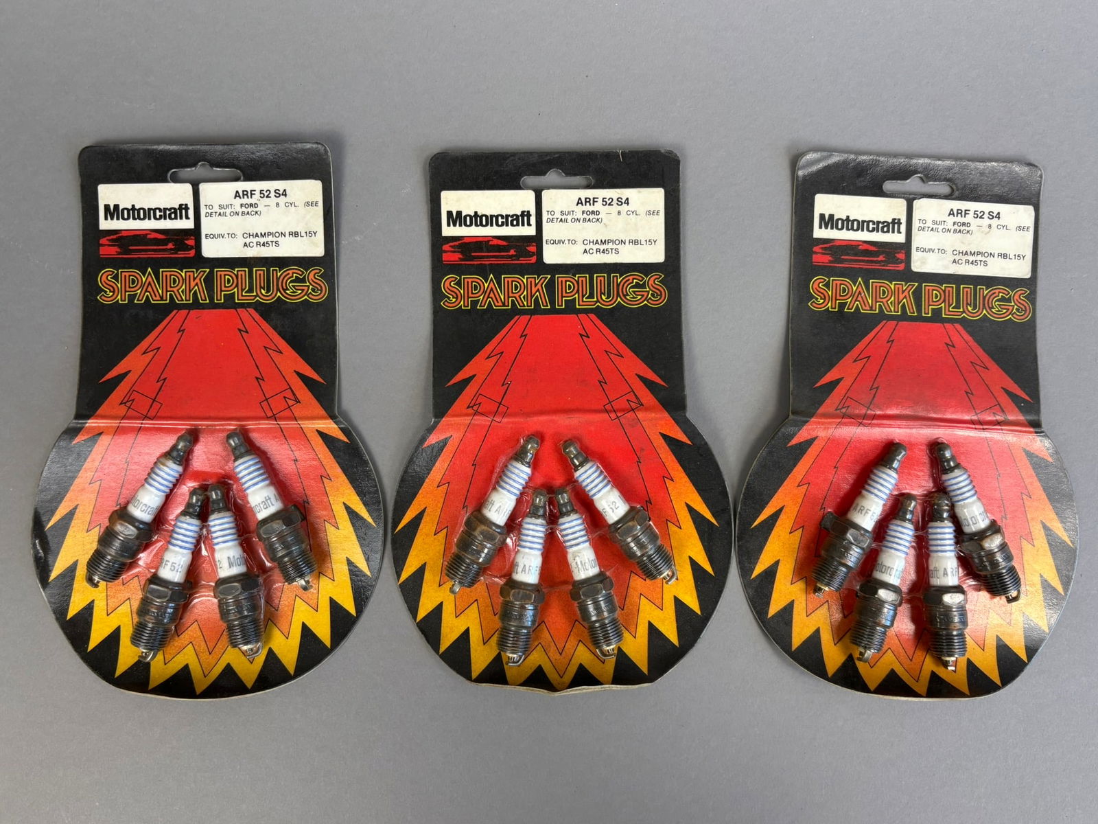 12 NOS Ford Motorcraft ARF 52 S4 Spark Plug Sealed (1 of 12)