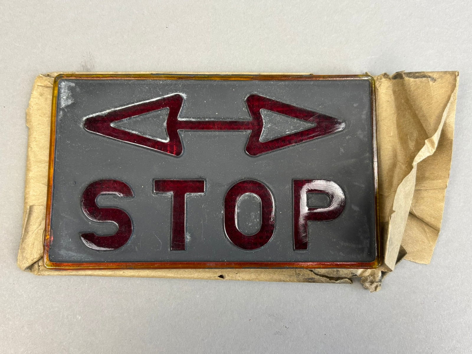 Antique Glass Red Stop Brake Light Tail Lamp Arrow (1 of 9)