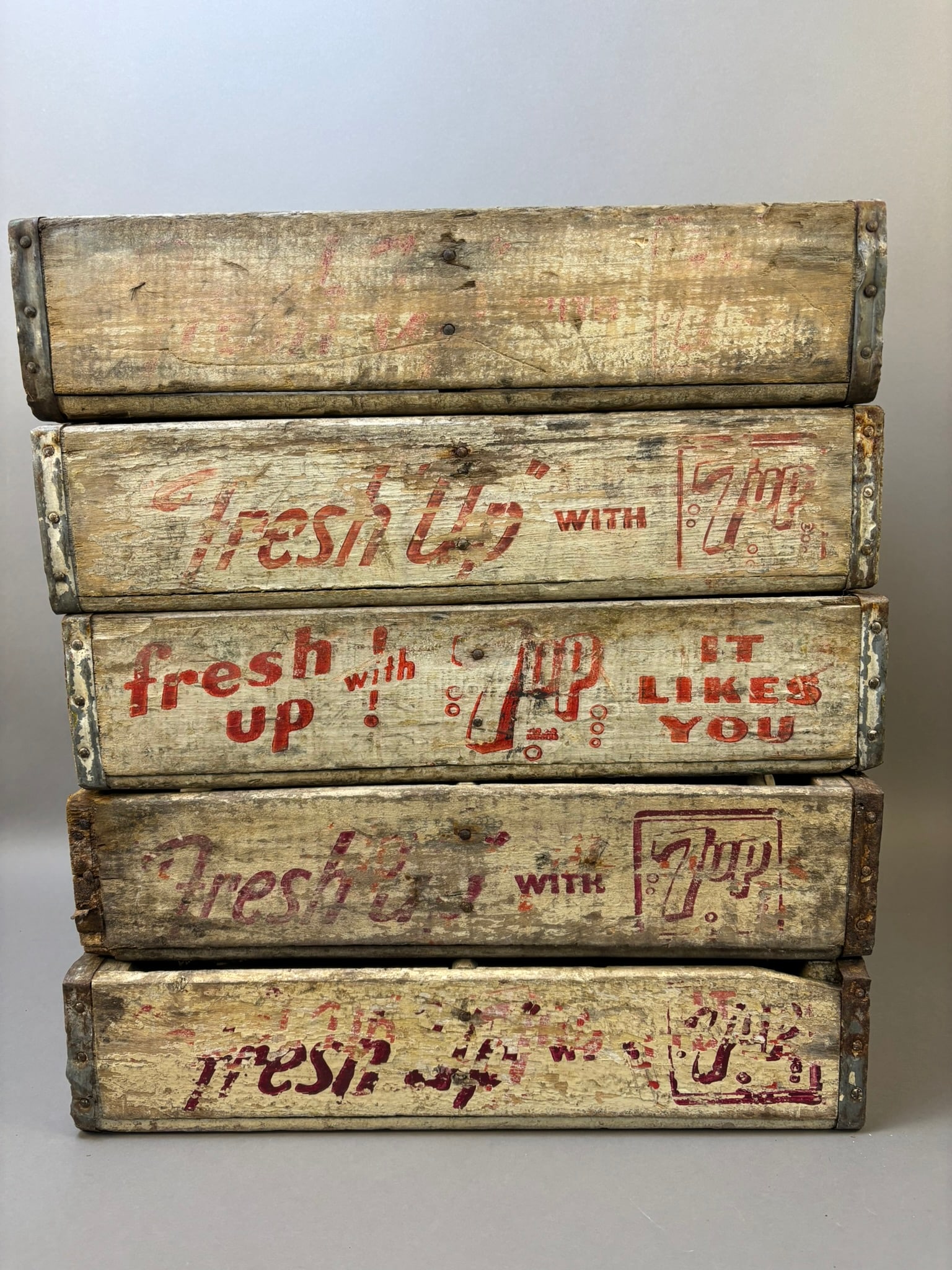 5 Vintage 7Up Fresh Up Wood Soda Bottle Crates (1 of 10)