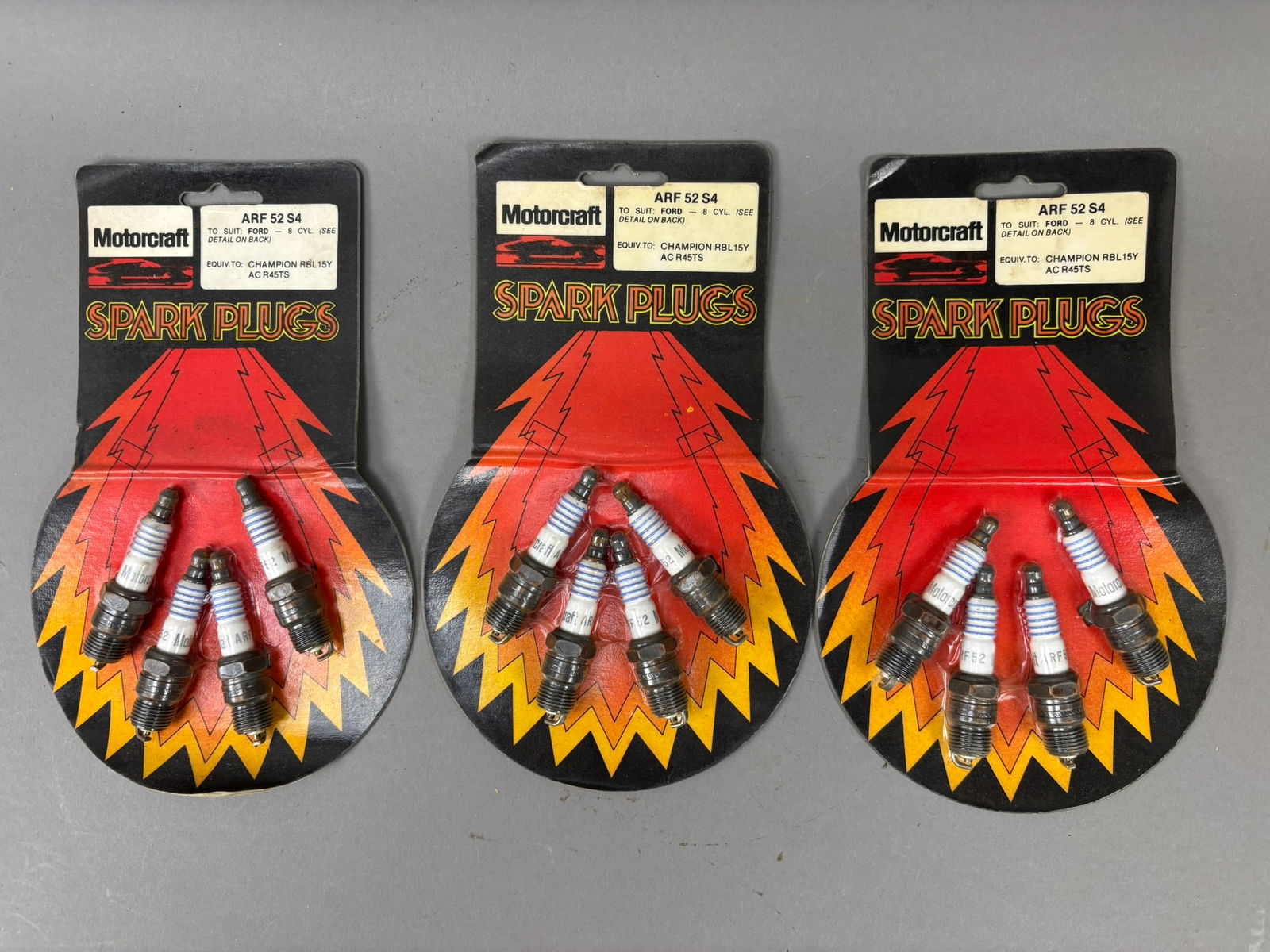 12 NOS 70s Ford Motorcraft Spark Plug Australia (1 of 9)