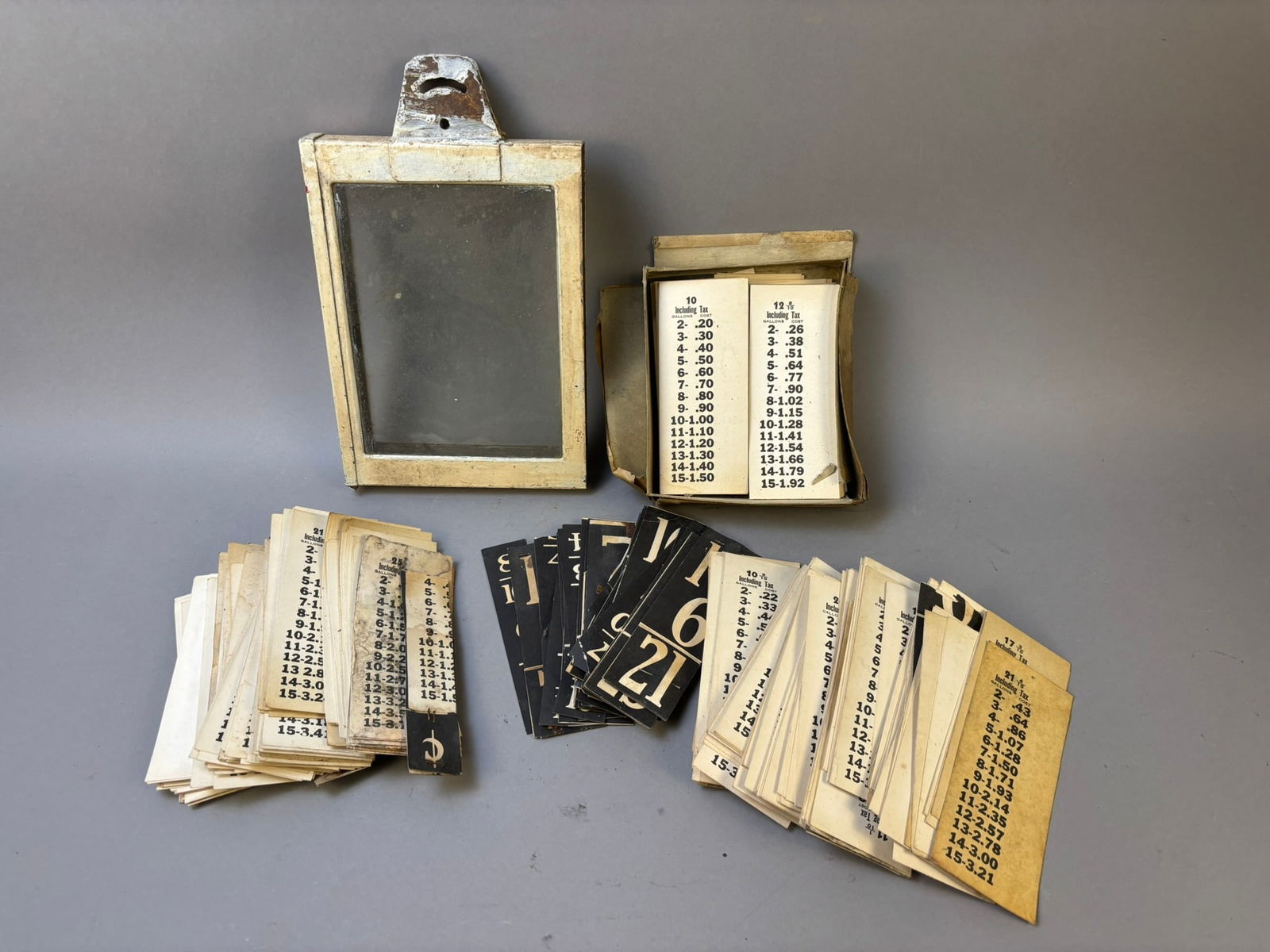 Antique Gas Pump Glass Pricer Large Amount Insert (1 of 6)