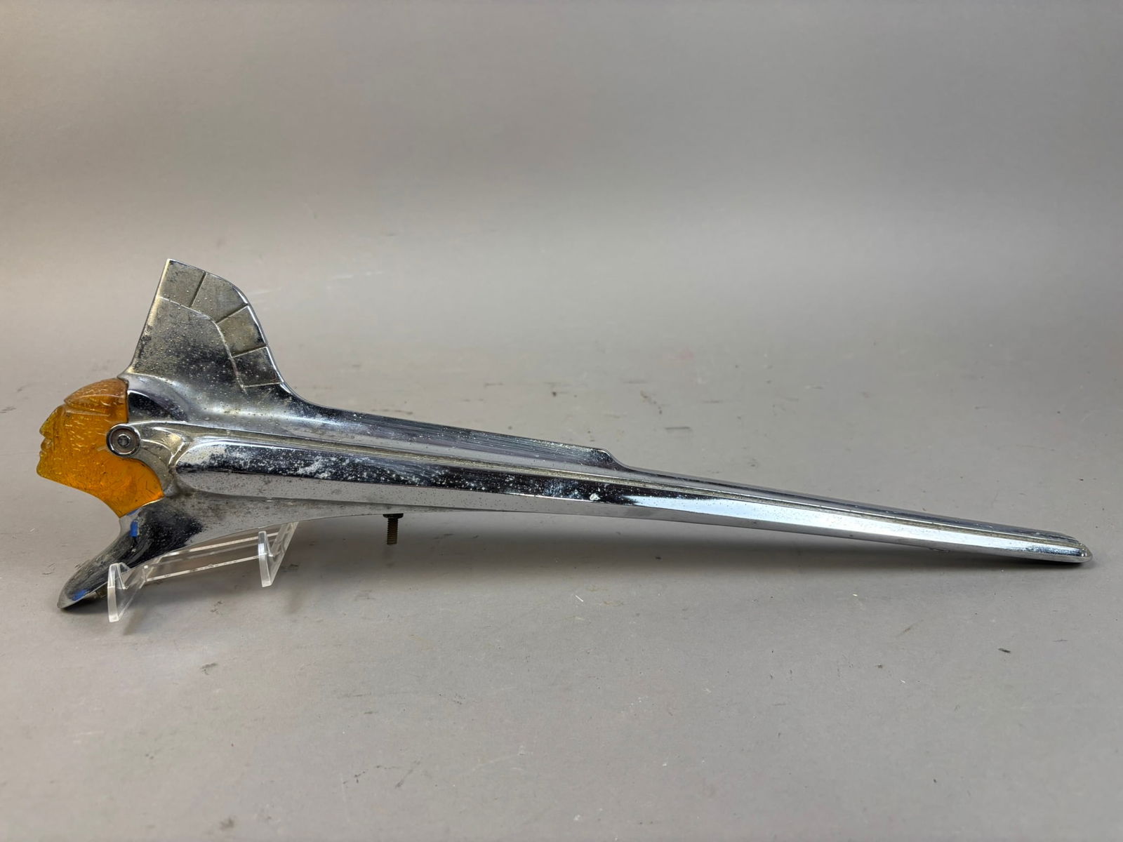 Early 49-53 Pontiac Cheiftain Lucite Hood Ornament (1 of 12)