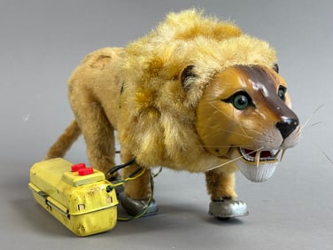 Tin Battery OP Japan Remote Control Walking Lion