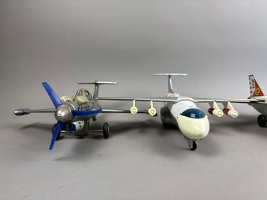 4 Nomura USAF Tin Battery OP Figther Jet Plane Toy