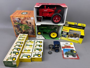 6 NOS Ertl John Deere Tractor Farm Toys Corn Sheller