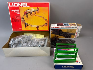 3 NOS Lionel Trestle Set Control Switch Street Lamp Set