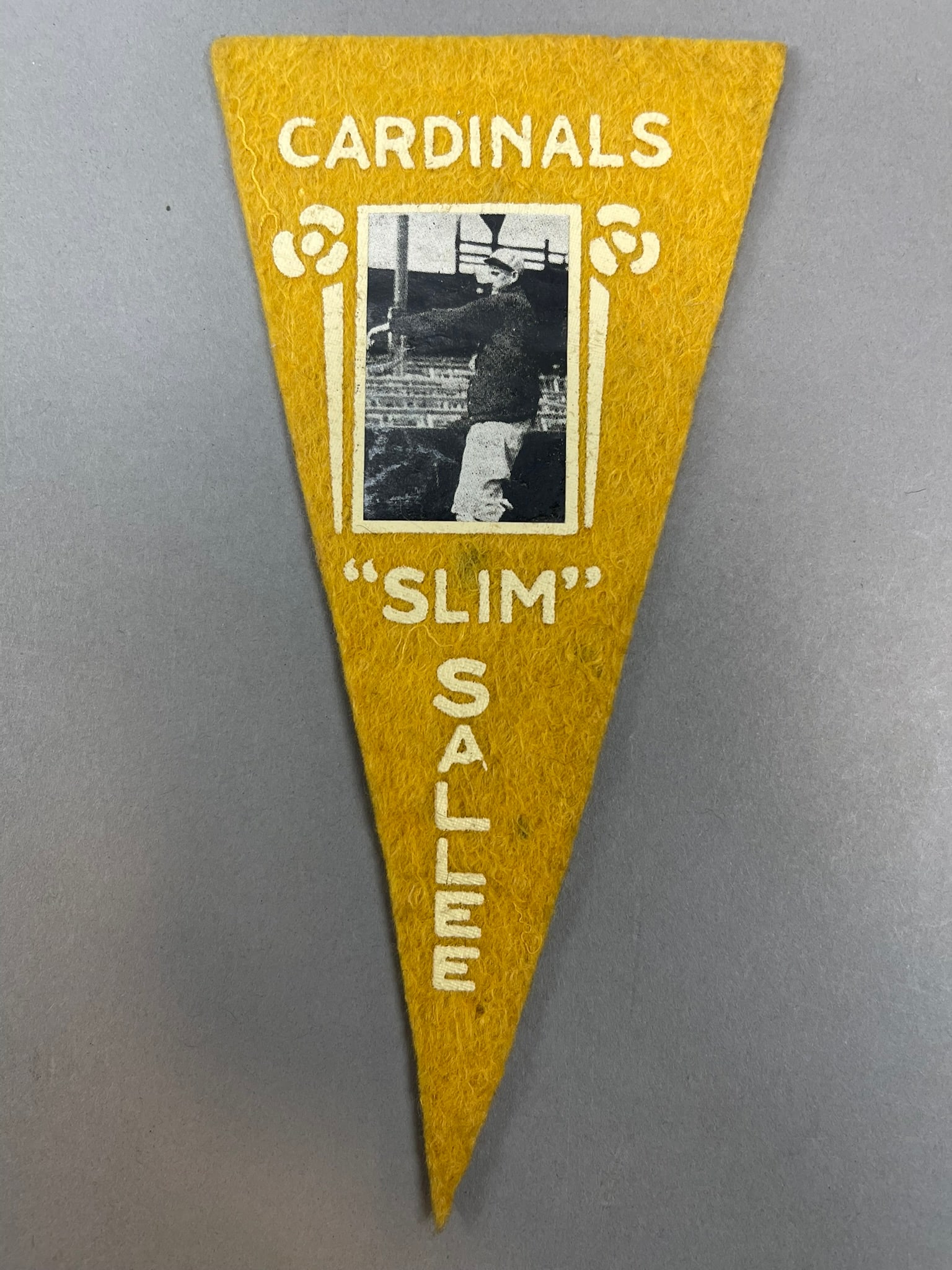 1916 Ferguson Bakery BF2 Slim Sallee Mini Felt Pennant Cardinals: Rare Mini felt photo pennant, very good condition for age. Few small soiling spots. May Show minor imperfections from storage. Measures roughly 5.5" x 3".