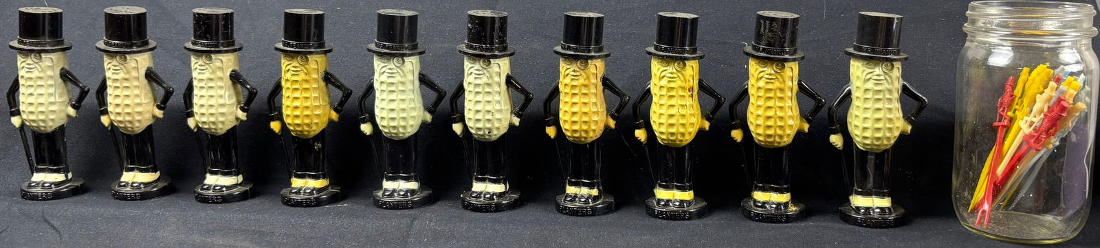 Planters Peanuts Lot 5 Pair Salt Pepper Advertising Shakers w/ Toothpicks (1 of 13)