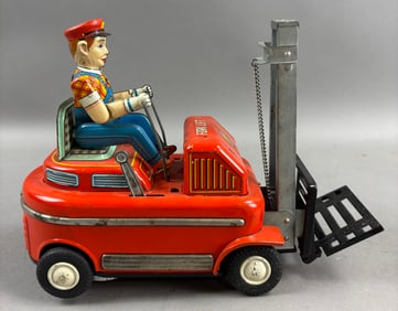 Modern Toys Tin Litho Fork Lift Battery Operated Japan Toy