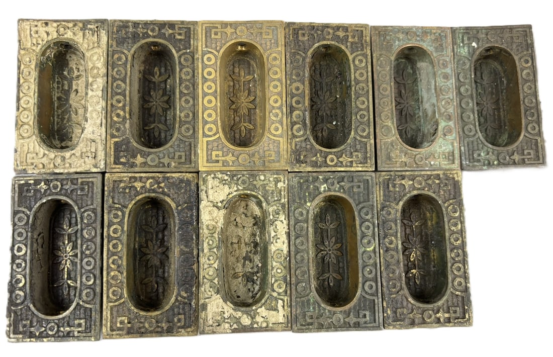 Matching Lot 11 Solid Brass Eastlake Victorian Pocket Door Pull Handles (1 of 6)