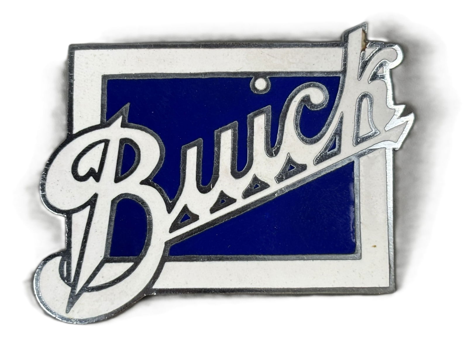 Buick Script Original 20s 30s Enamel Radiator Badge Emblem: See all photos for a better idea on condition. All items are sold as-is, where-is! This is a simulcast auction event, with in house bidding offered, along with multiple online bidding platforms. If yo