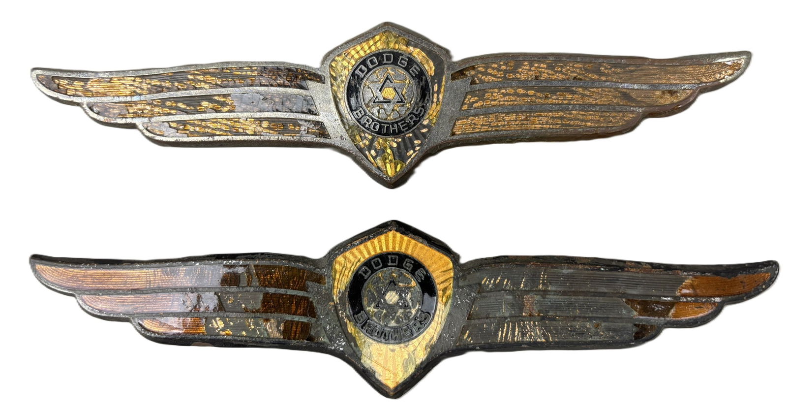 Antique Dodge Brothers Pair 20s 30s Winged 8" Enamel Badges (1 of 17)