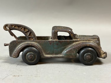Antique Original Cast Iron Blue Painted Wrecker Truck Toy