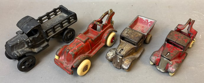 Antique Lot 4 Original Cast Iron 20s-30s Trucks & Wreckers