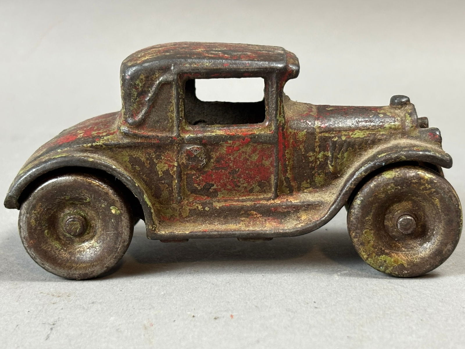 Original Paint 1920s Cast Iron 2 Door Coupe 4" Toy Car (1 of 8)