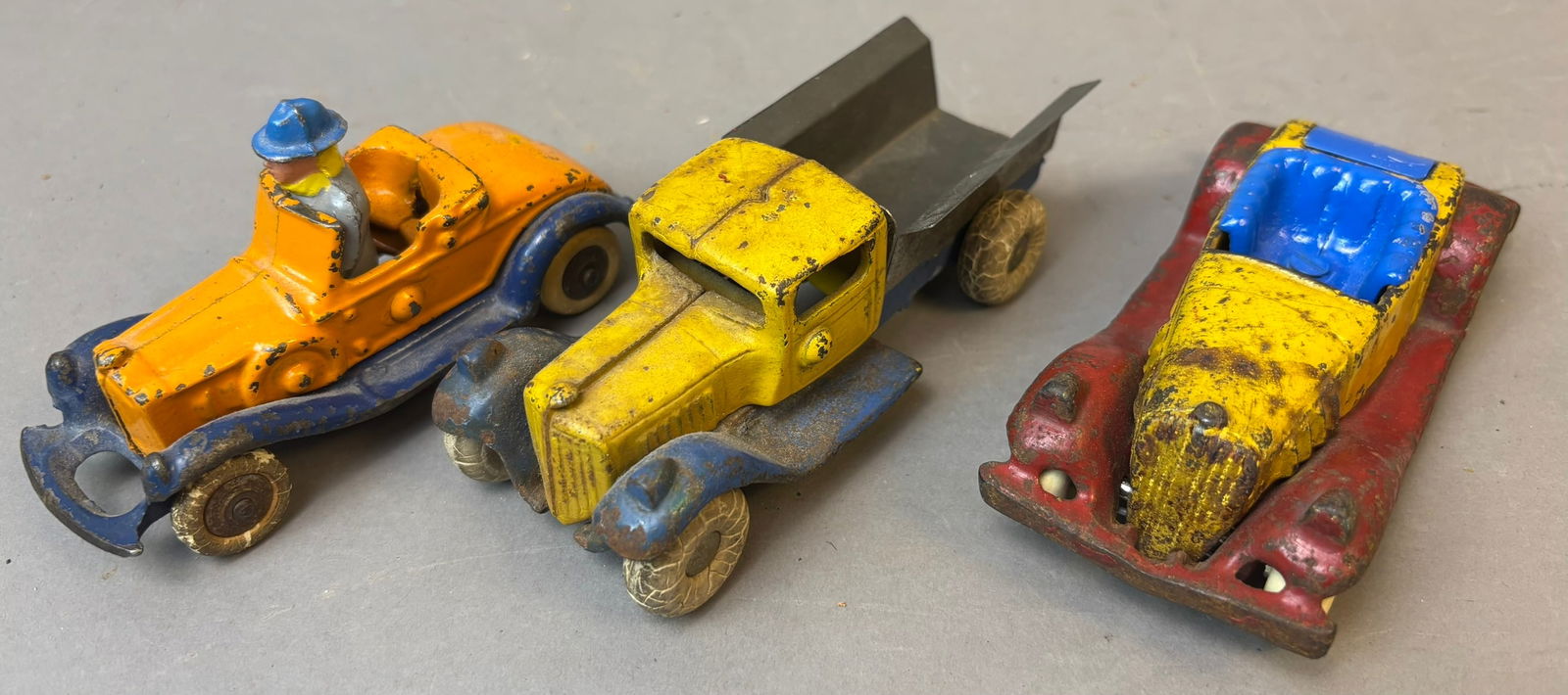 3 Original 1920s-30s Cast Iron Toy Car & Truck (1 of 9)