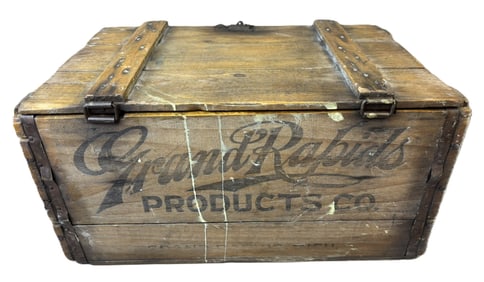 Grand Rapids Original Pre Prohibition Beer Wooden Shipping Crate