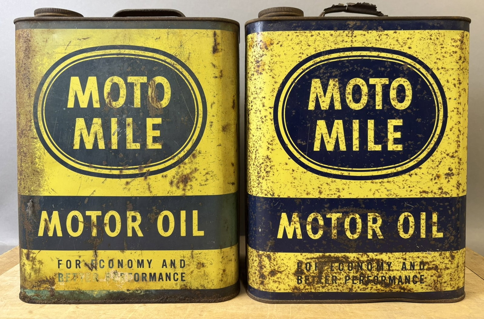Pair Moto Mile Motor Oil Metal 2 Gallon Cans: See all photos for a better idea on condition. All items are sold as-is, where-is! This is a simulcast auction event, with in house bidding offered, along with multiple online bidding platforms. If yo