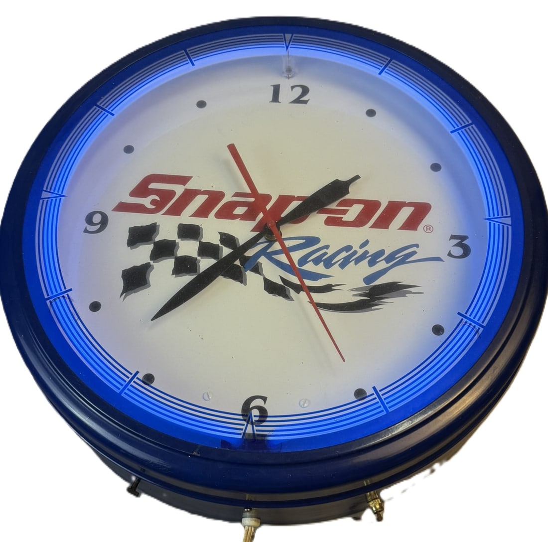 Snap On Racing Original Neon Advertising 20" Clock: Original Snap On Racing Neon! Works great. Nice original pull switch cord. See all photos for a better idea on condition. All items are sold as-is, where-is! This is a simulcast auction event, with in