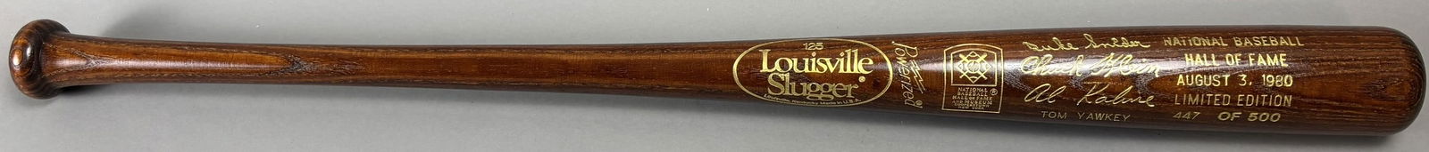 1980 Hall of Fame Class Al Kaline Duke Snider Baseball Bat 447 of 500: Incredible original near mint condition. Limited bat - 447 of 500. 34" overall PLEASE NOTE WE OFFER IN HOUSE SHIPPING & HAVE BIDDING AVAILABLE ON OUR OWN WEBSITE! If you win on LIVE AUCTIONEERS, pleas