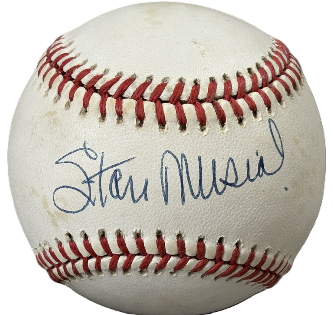 Stan Musial Single Signed Rawlings National League Baseball: Great original single signed Stan Musial Rawlings RO-N ball. PLEASE NOTE WE OFFER IN HOUSE SHIPPING & HAVE BIDDING AVAILABLE ON OUR OWN WEBSITE! If you win on LIVE AUCTIONEERS, please click "SELF ARRA