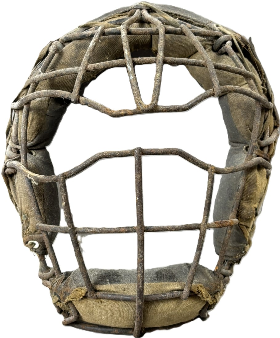 Antique Early 1920s Goggle Eye Leather & Canvas Catchers Mask: Great original looking baseball catchers mask for display. No straps. PLEASE NOTE WE OFFER IN HOUSE SHIPPING & HAVE BIDDING AVAILABLE ON OUR OWN WEBSITE! If you win on LIVE AUCTIONEERS, please click "