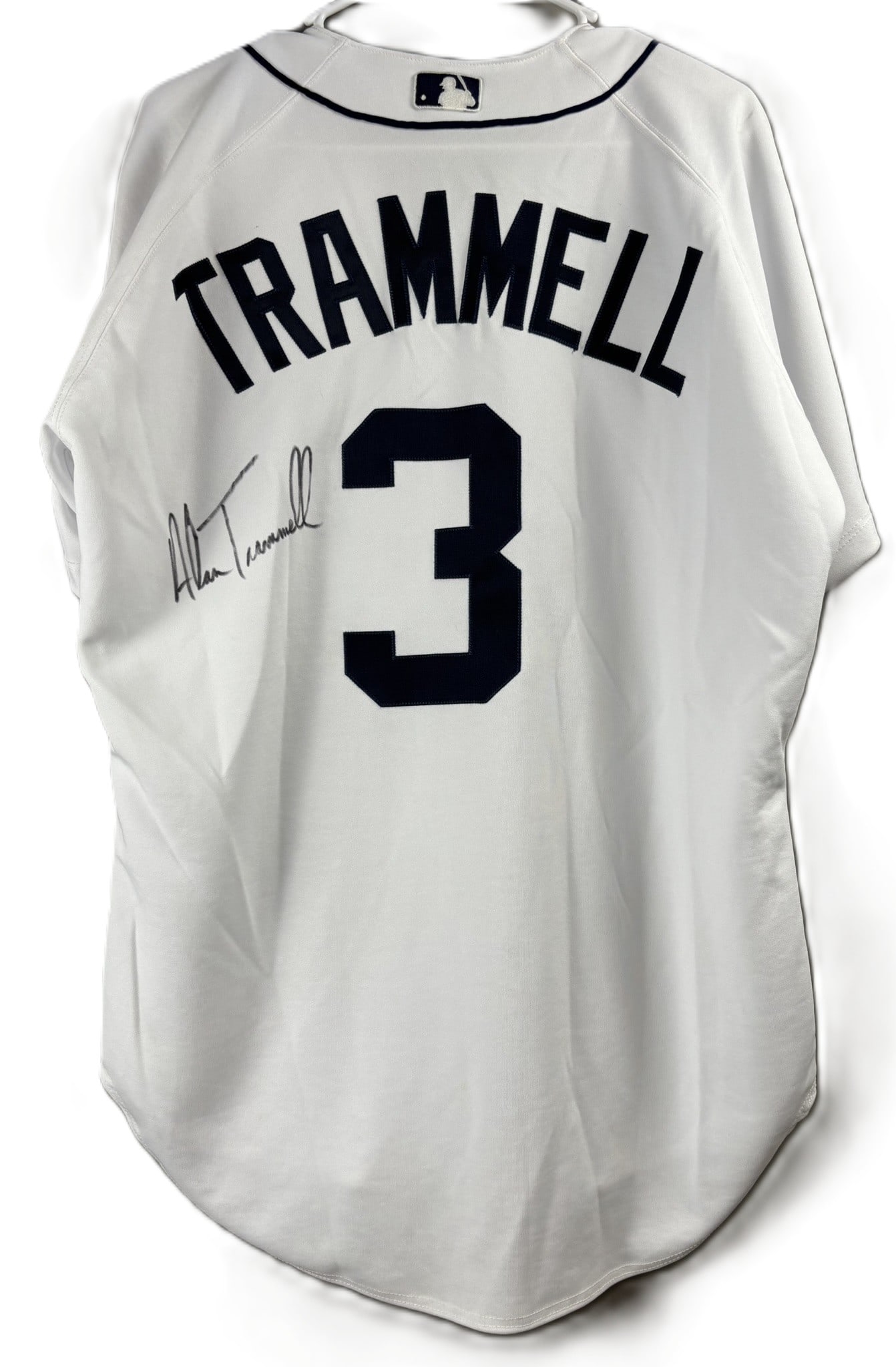 2004 Alan Trammell Coach Team Issued & Signed Detroit Tigers Jersey: Great original 2004 Detroit Tigers Coach Alan Trammell team issued & signed baseball jersey. PLEASE NOTE WE OFFER IN HOUSE SHIPPING & HAVE BIDDING AVAILABLE ON OUR OWN WEBSITE! If you win on LIVE AUCT