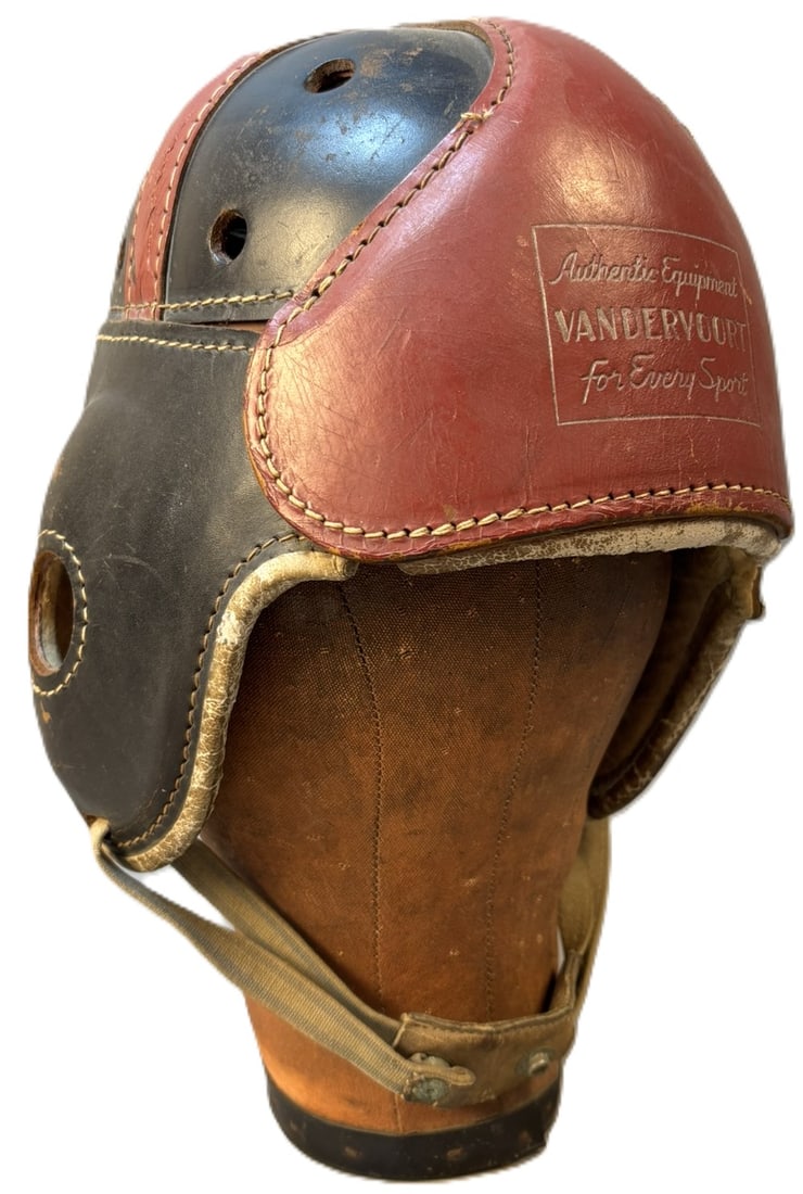 Vandervoort 40s Original Leather Football Helmet Model TL Size M: Great original leather football helmet by Vandervoort Authentic Sports Equipment, small Lansing Michigan distributor. PLEASE NOTE WE OFFER IN HOUSE SHIPPING & HAVE BIDDING AVAILABLE ON OUR OWN WEBSITE